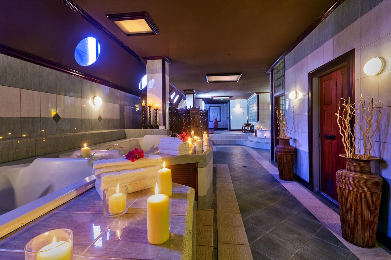 Le Grand Courlan Spa Resort Adults Only Black Rock Exteriér fotografie